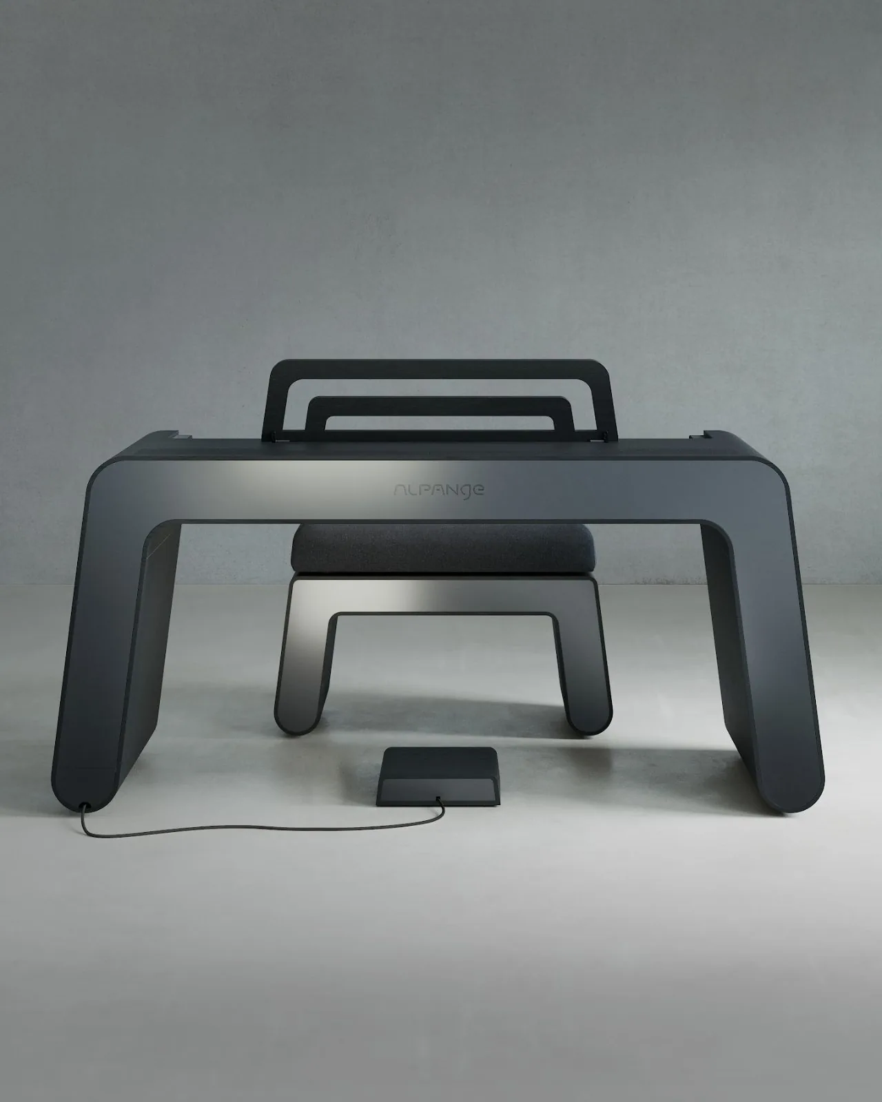 Corto Edition, back view, daylight