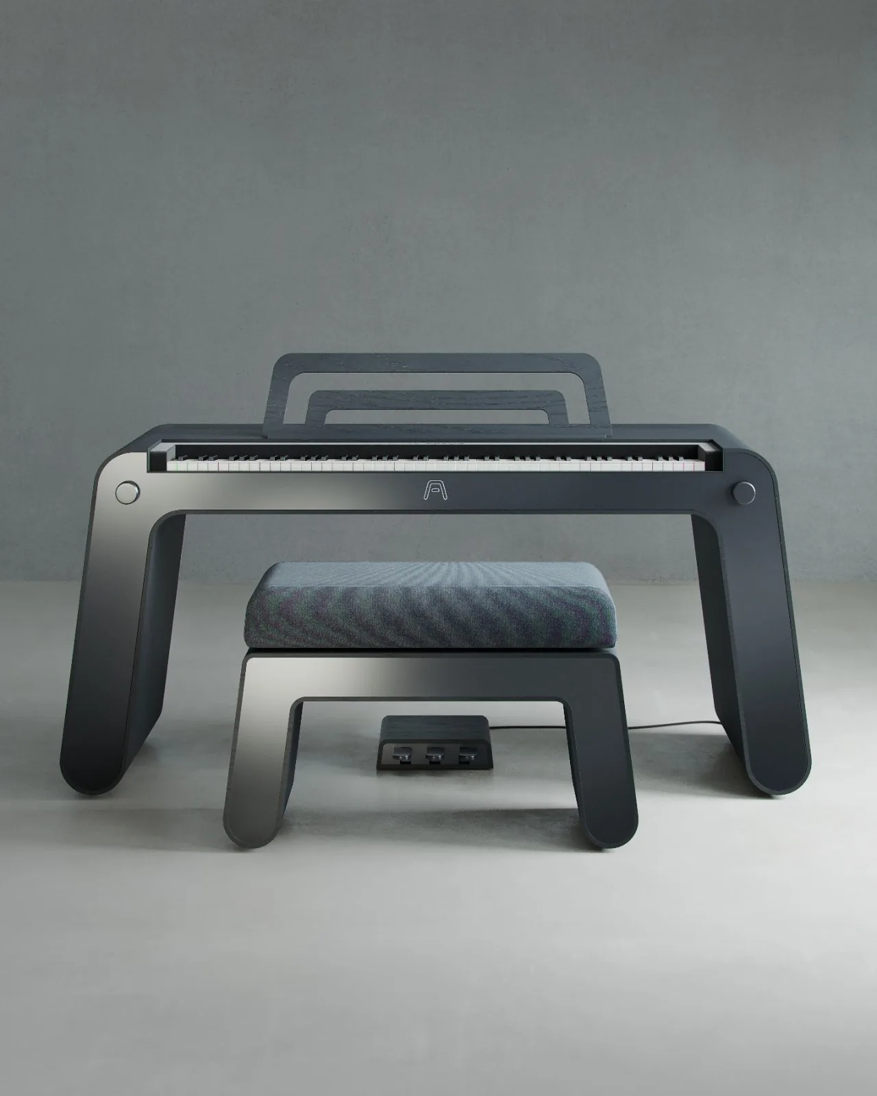 Corto Edition, front view, daylight